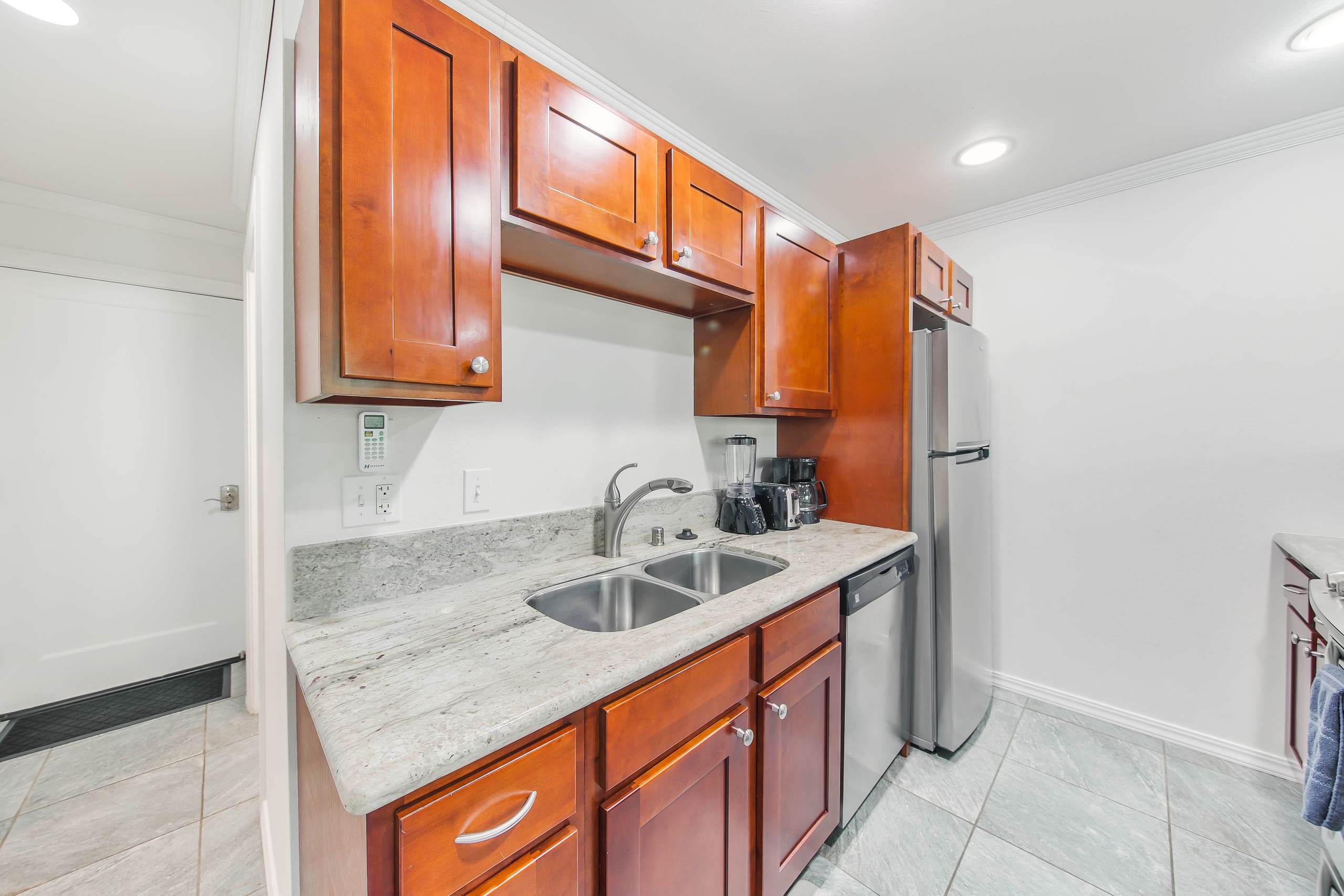 Condo in Kapaa · ★4.53 · 2 bedrooms · 2 beds · 1 shared bath - Image 15