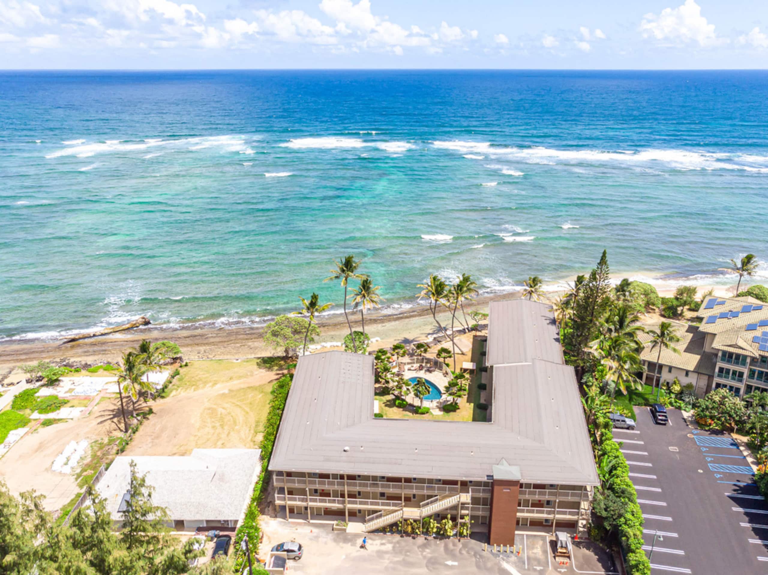 Condo in Kapaa · ★4.53 · 2 bedrooms · 2 beds · 1 shared bath - Image 5