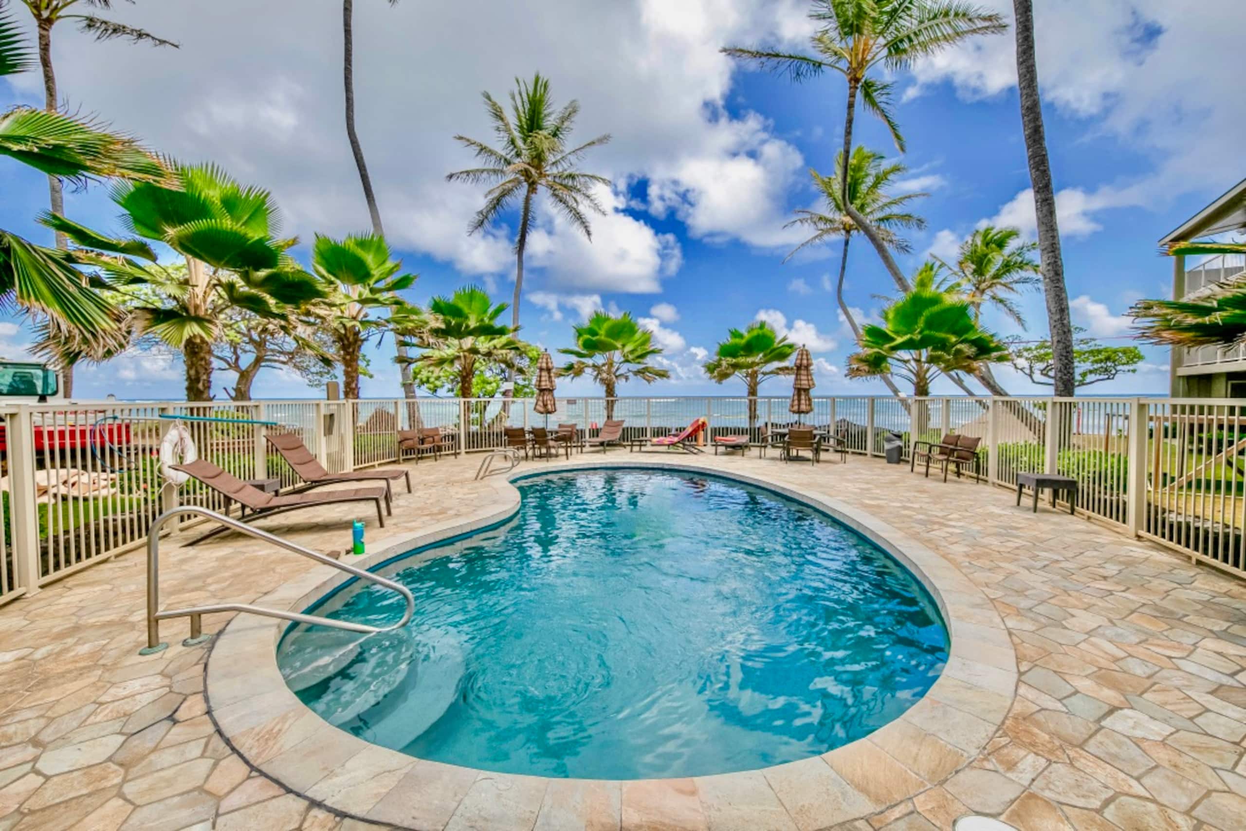 Condo in Kapaa · ★4.53 · 2 bedrooms · 2 beds · 1 shared bath - Image 27