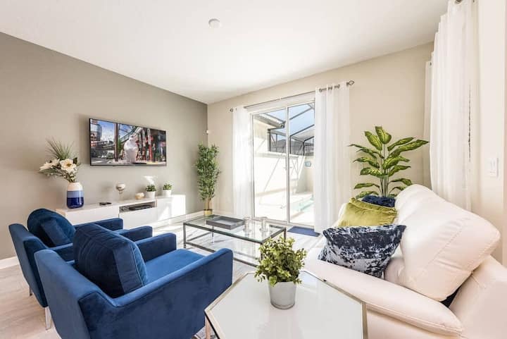 Themed 4br Home-mickey & Star Wars, Pool, Spacious