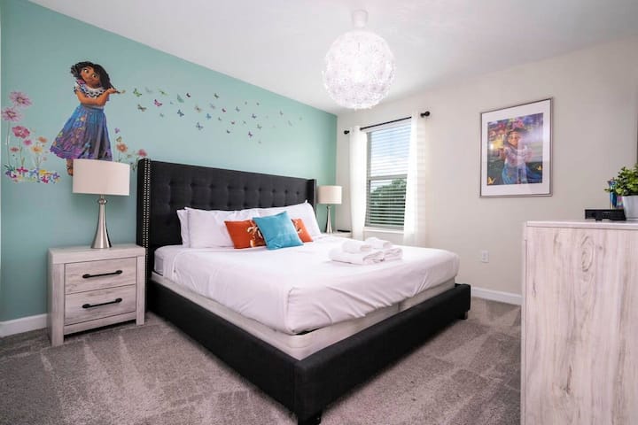 Მოანას საძინებელი