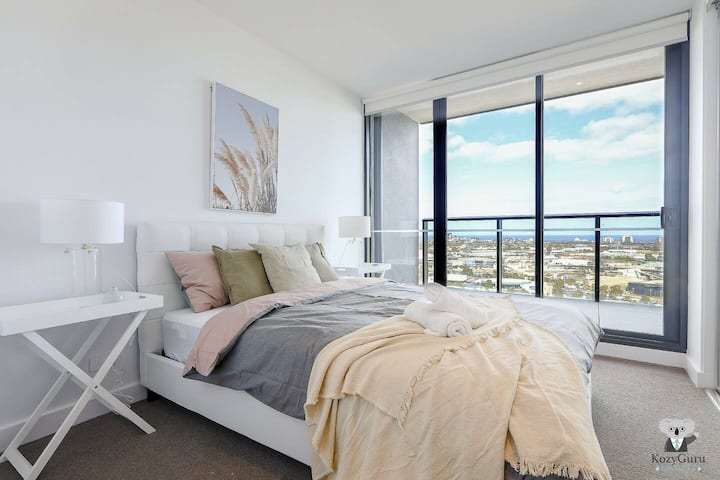 Чиста и удобна спалня (двойно легло)