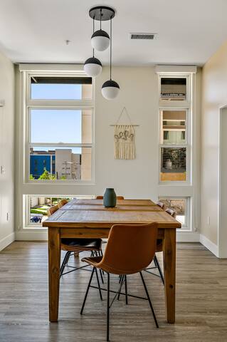 Lofted Living | Espadin LoHi gallery image 5