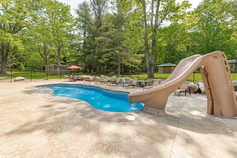 Lakefront Oasis w/ Hot Tub, Pool, Courts & 2 Homes