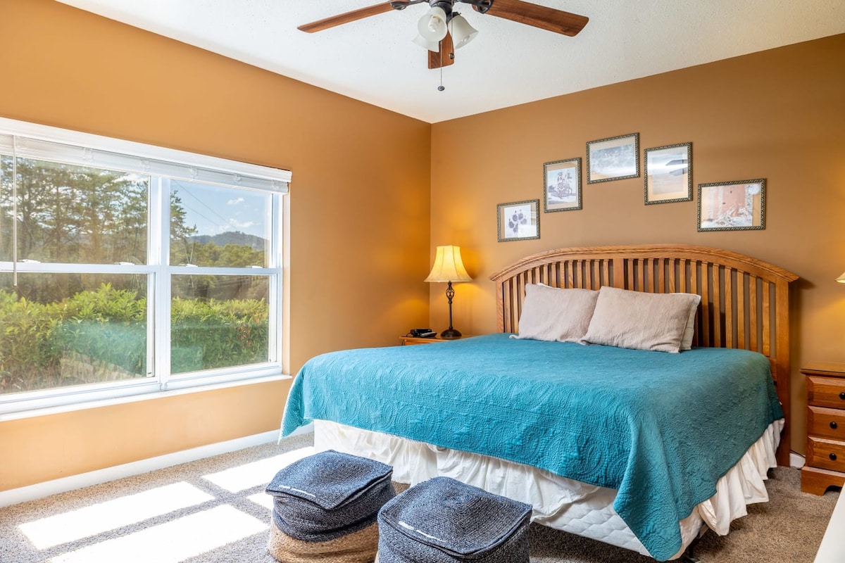 วิวที่น่าทึ่งต้อนรับคุณทุกเช้าจากเตียงที่อบอุ่นของคุณ