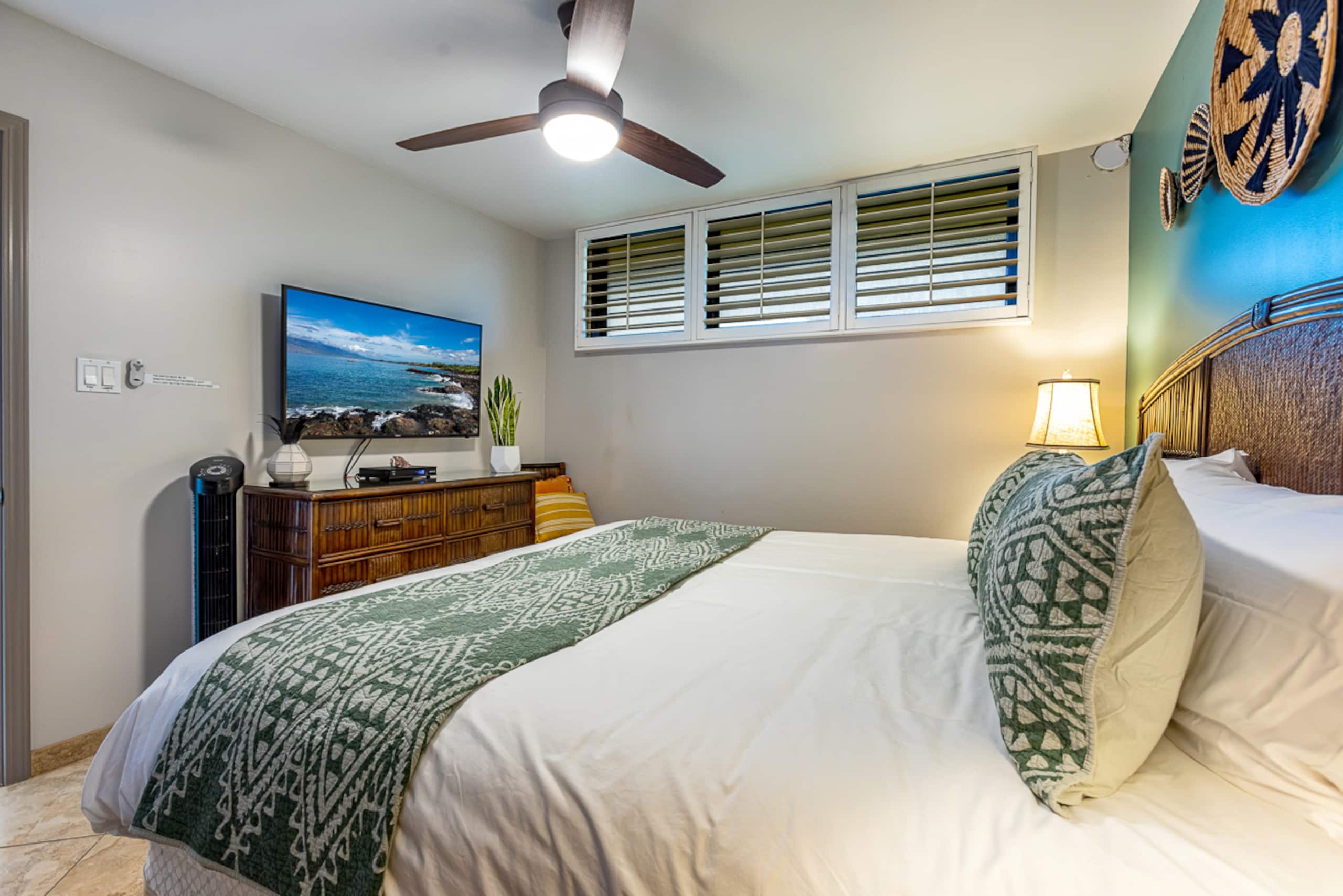 Condo in Kihei · ★4.71 · 1 bedroom · 2 beds · 1.5 baths - Image 20