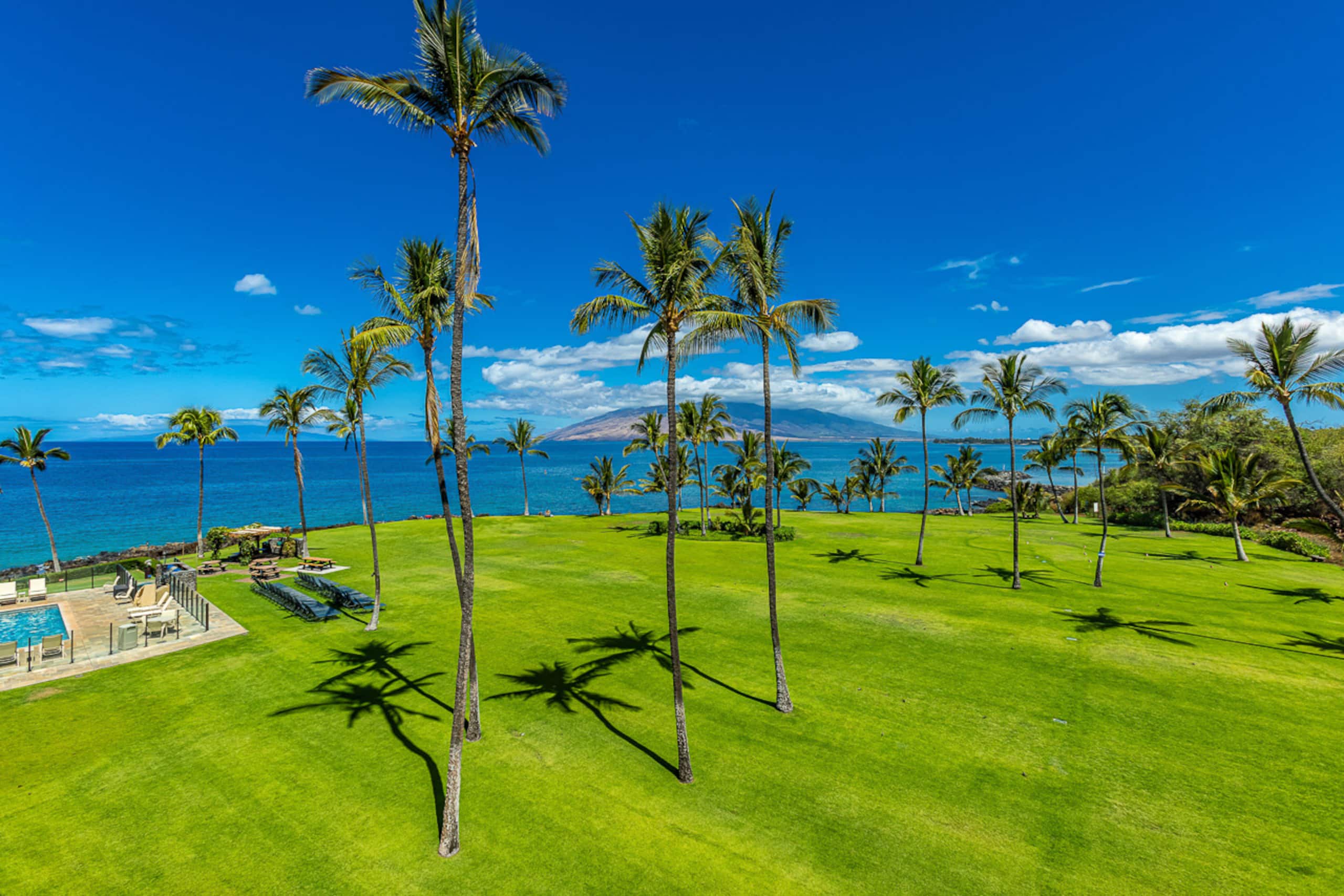 Condo in Kihei · ★4.71 · 1 bedroom · 2 beds · 1.5 baths - Image 7