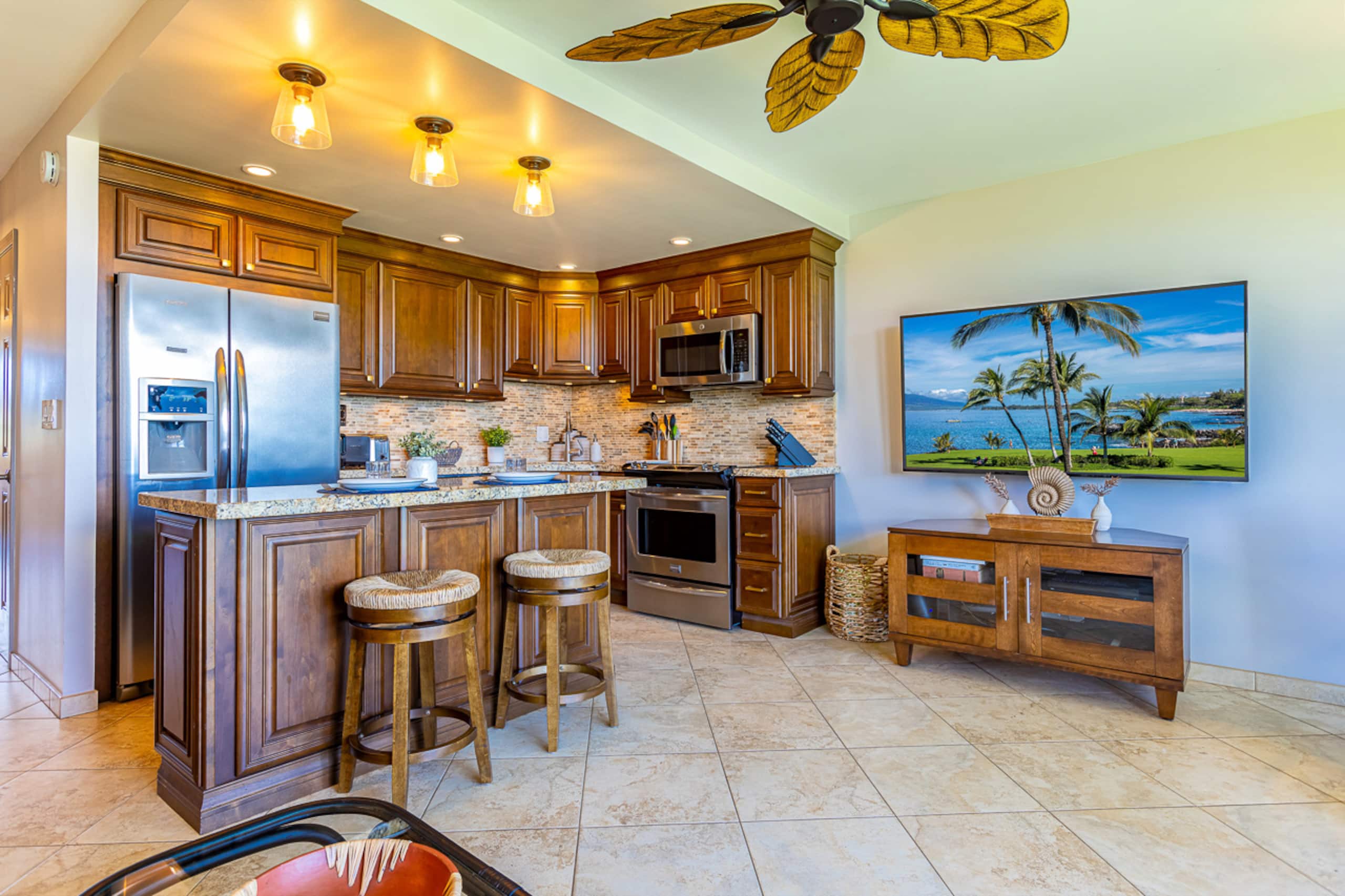 Condo in Kihei · ★4.71 · 1 bedroom · 2 beds · 1.5 baths - Image 14