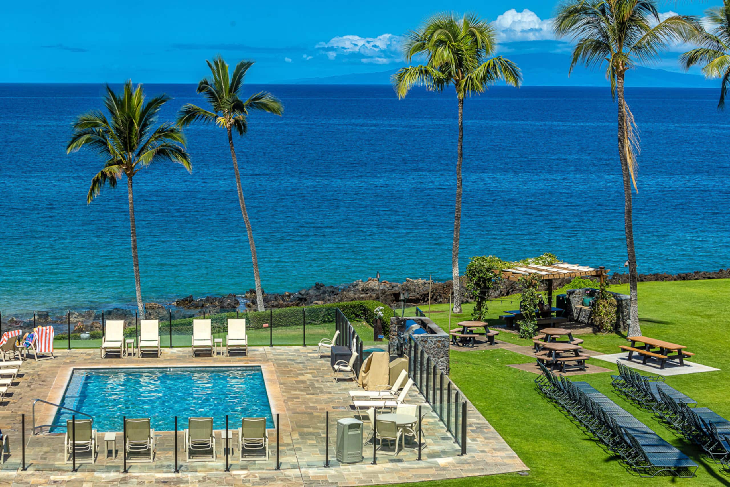 Condo in Kihei · ★4.71 · 1 bedroom · 2 beds · 1.5 baths - Image 5