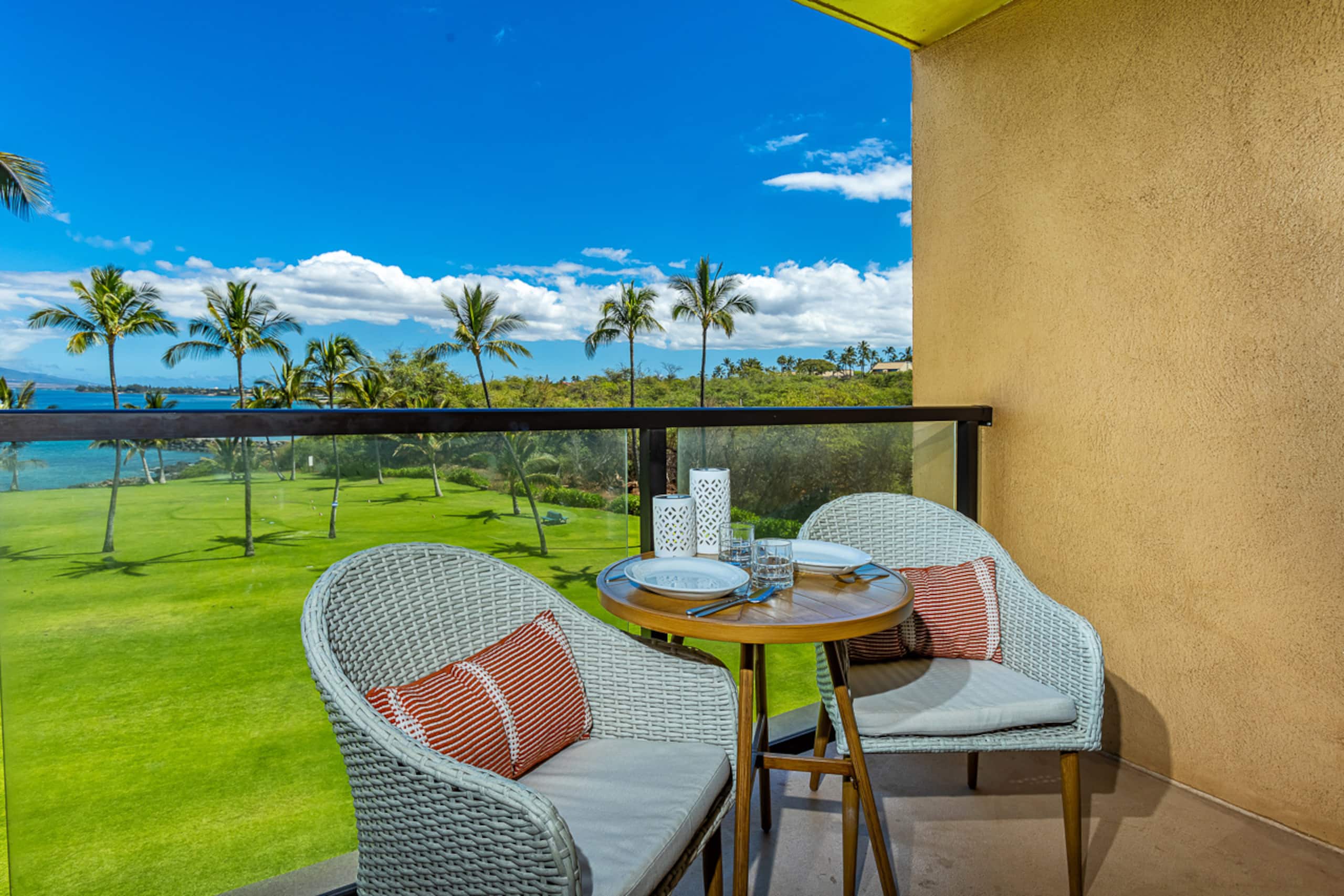 Condo in Kihei · ★4.71 · 1 bedroom · 2 beds · 1.5 baths - Image 10