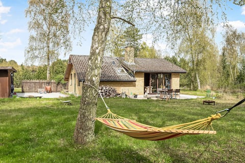 Lovely summer villa in natural surroundings