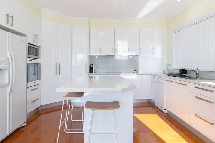 63 Burgess Road gallery image 5