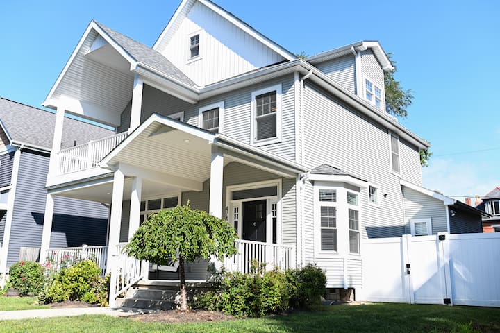 Luxury Home | Walk to OSU | Private Yard | Garage