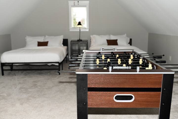 Luxury Home | Walk to OSU | Private Yard | Garage gallery image 4