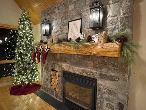 Stone House-Family Friendly|Sandy Beach |Game room