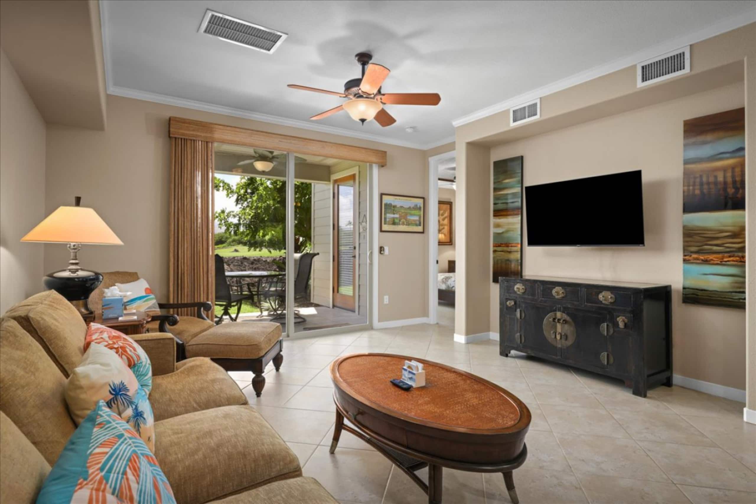 Golf Course Villa w/ Beach Access & Luxury - Photo 10