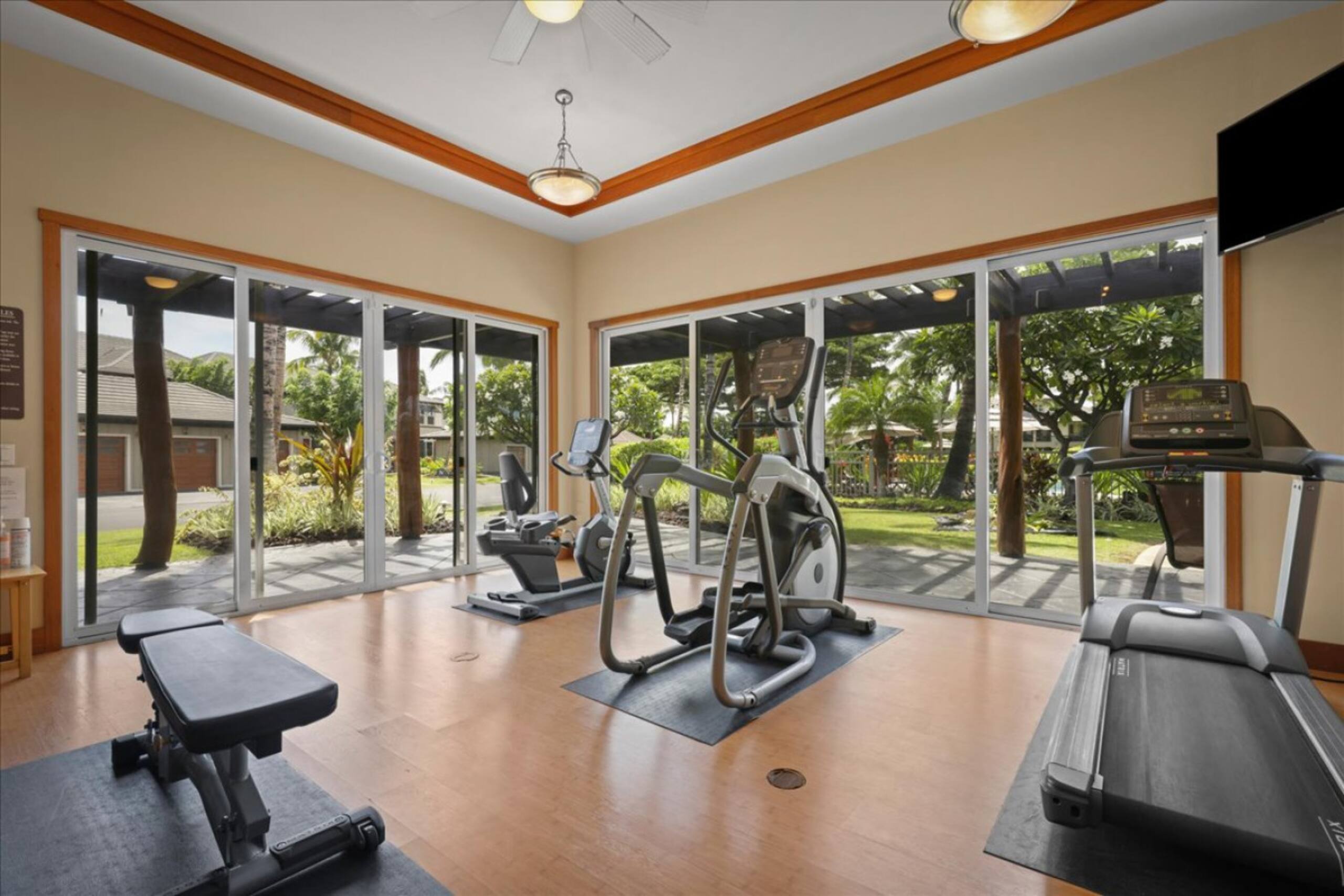 Golf Course Villa w/ Beach Access & Luxury - Photo 37