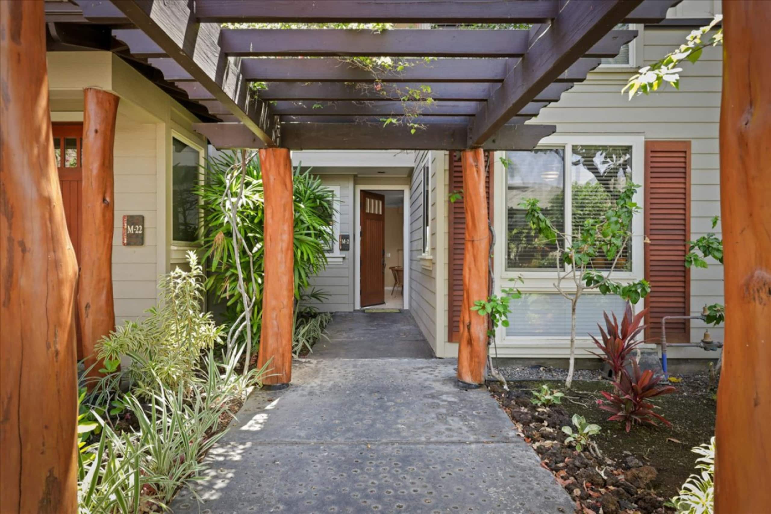 Golf Course Villa w/ Beach Access & Luxury - Photo 6