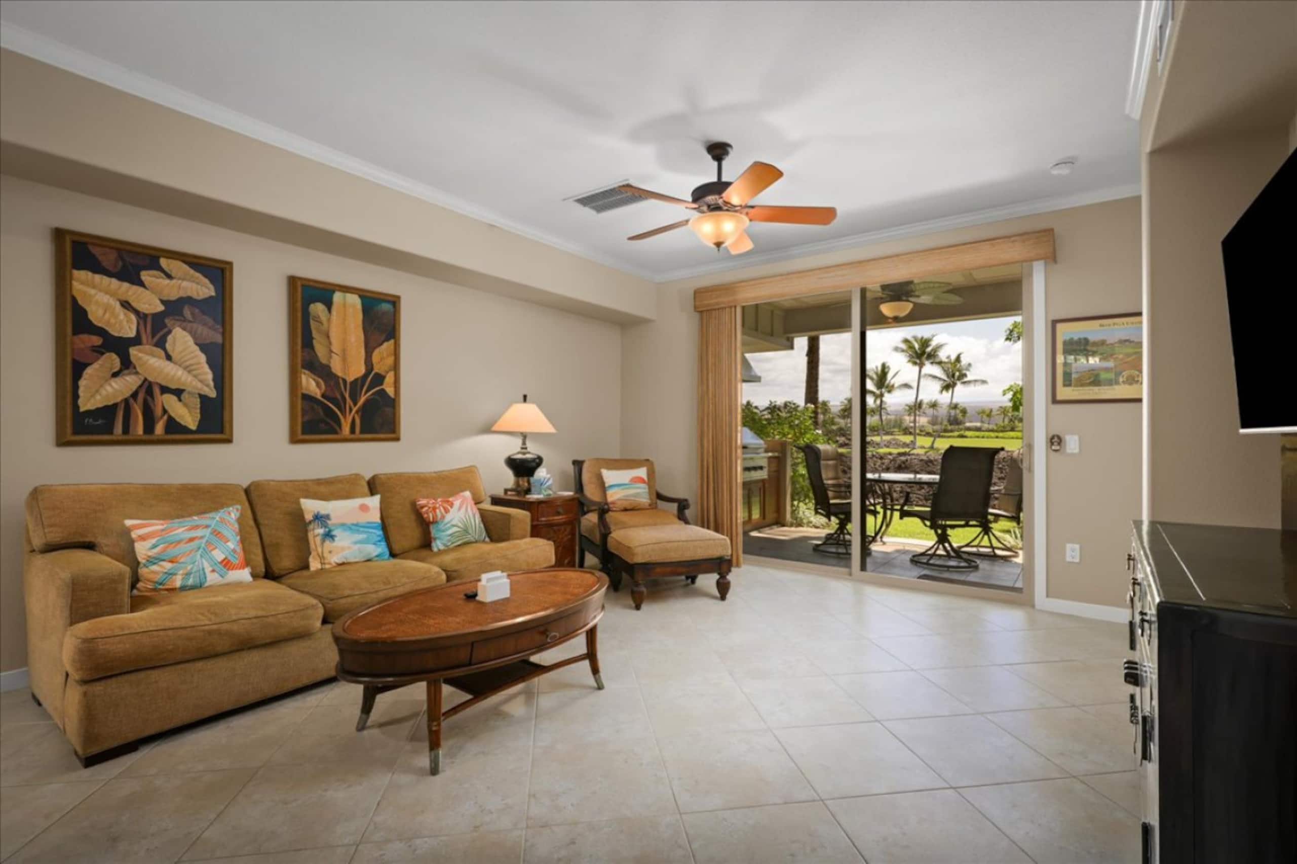 Golf Course Villa w/ Beach Access & Luxury - Photo 11