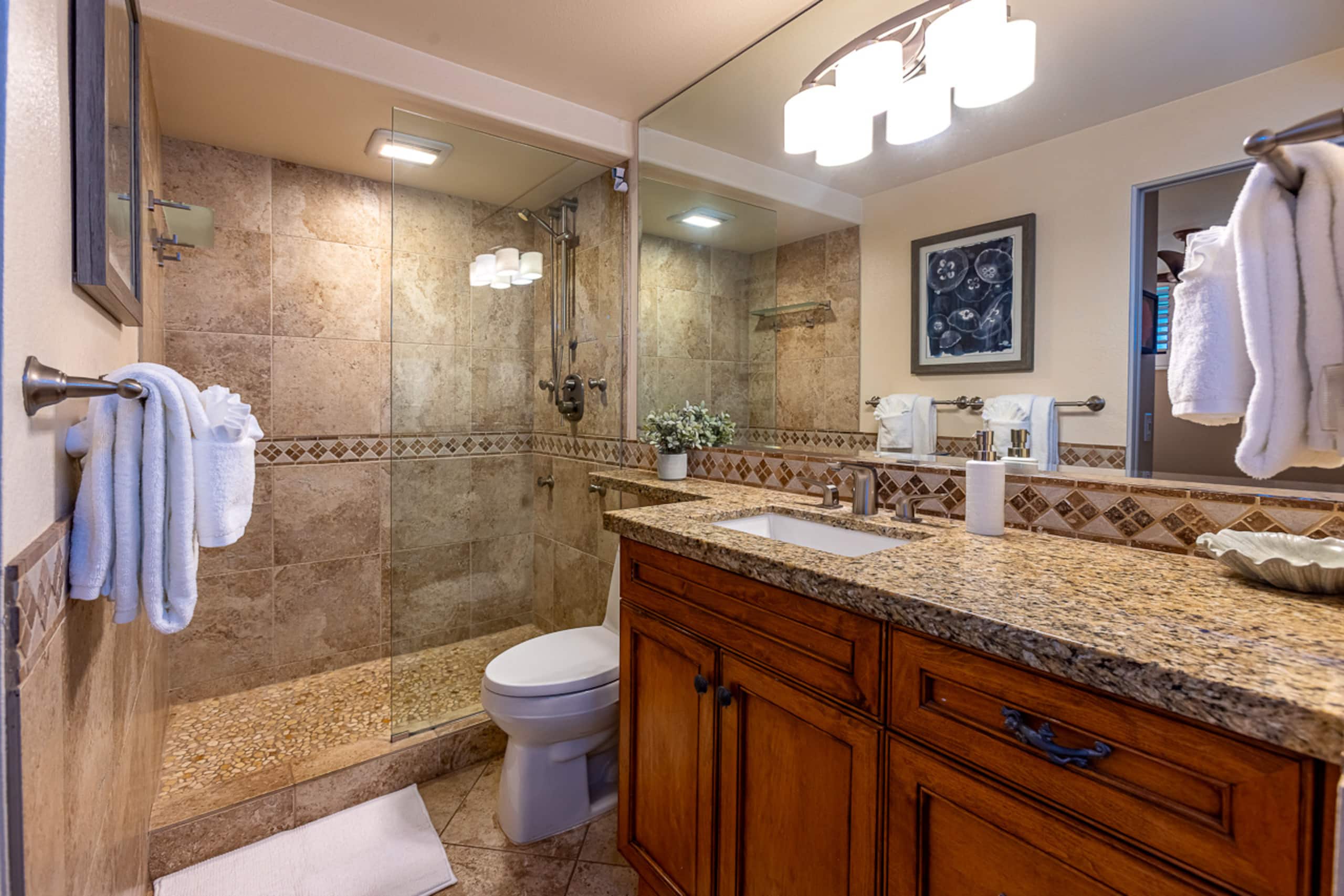 Condo in Kihei · ★4.94 · 1 bedroom · 2 beds · 1 bath - Image 21