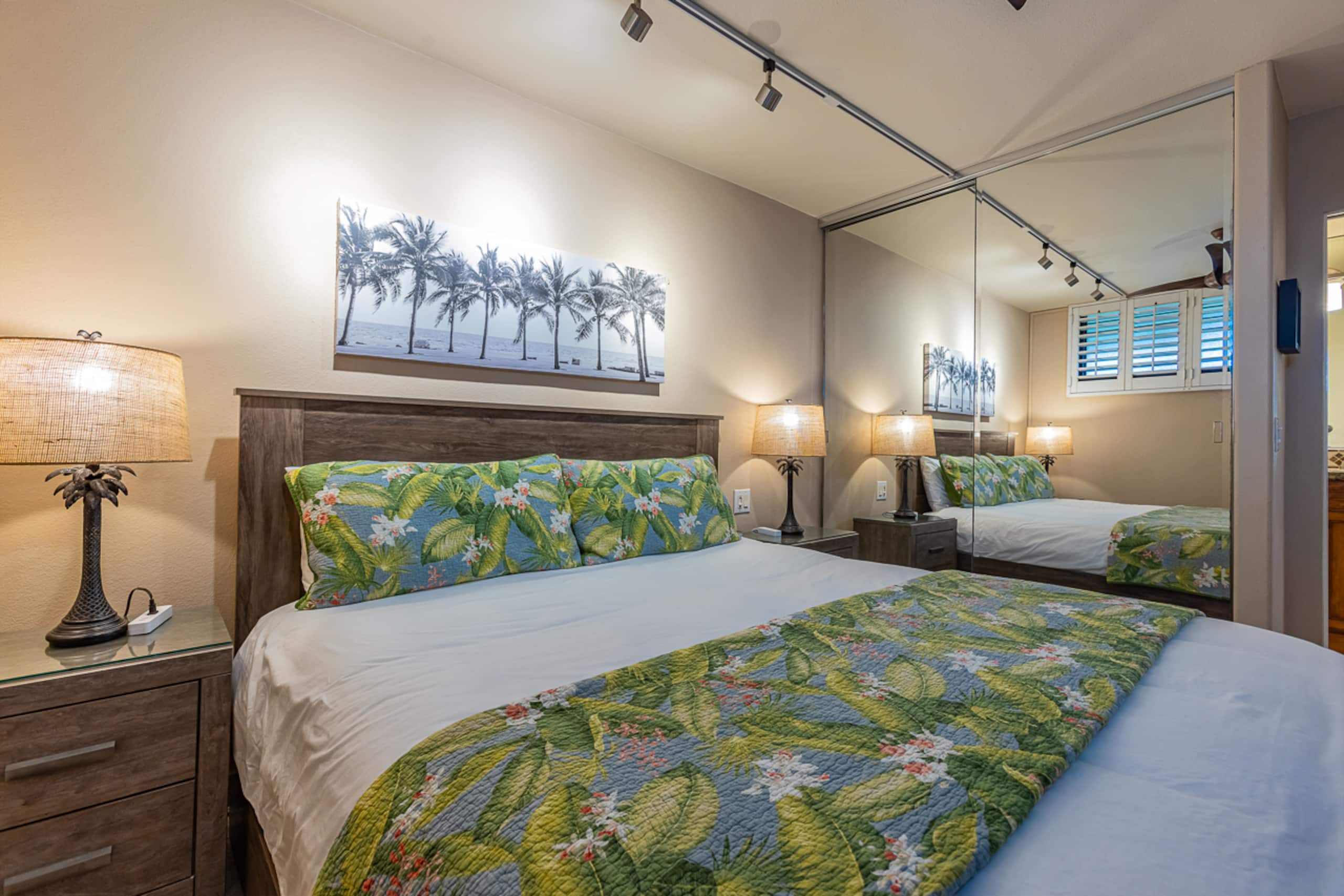 Condo in Kihei · ★4.94 · 1 bedroom · 2 beds · 1 bath - Image 18