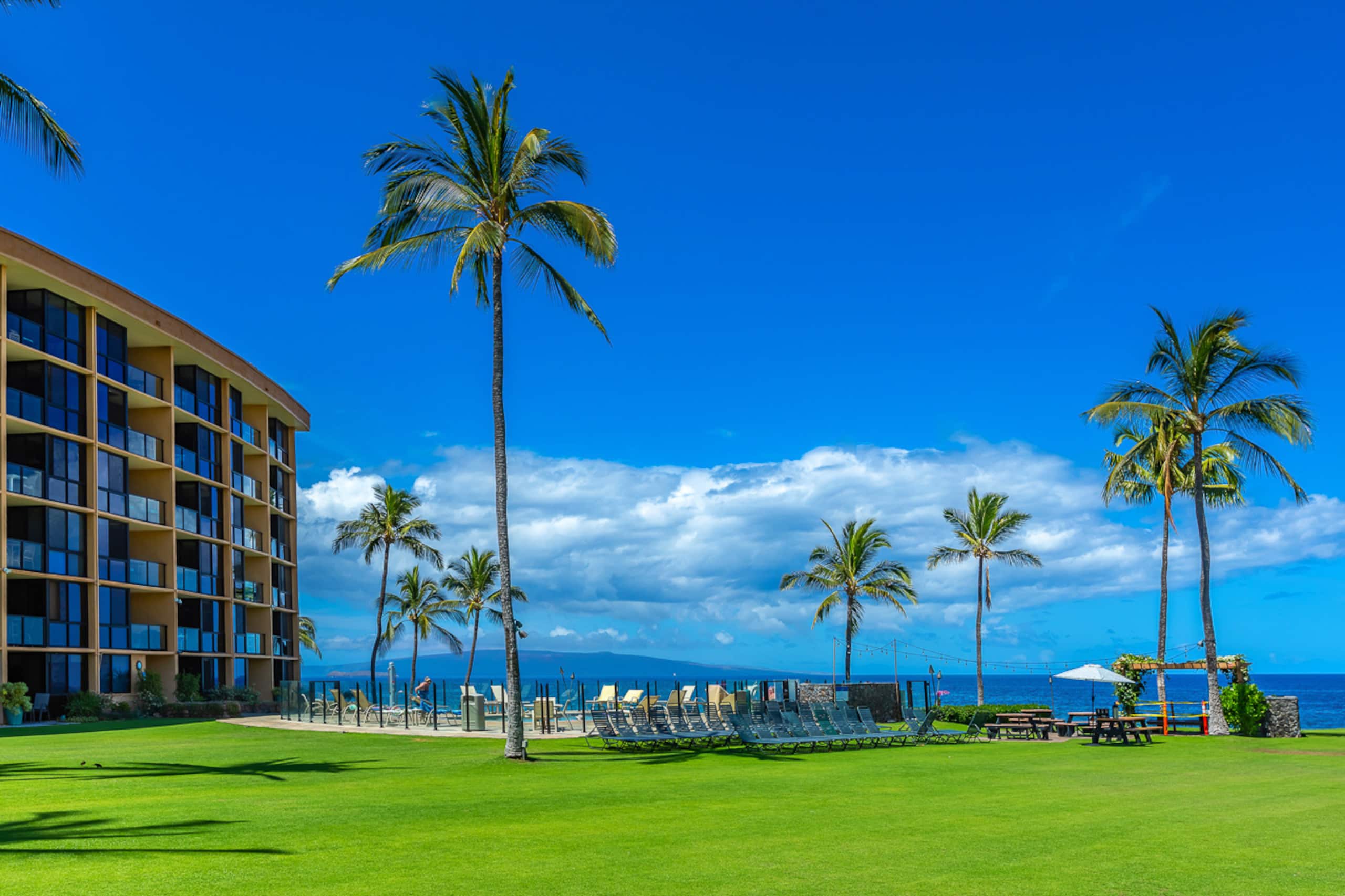Condo in Kihei · ★4.94 · 1 bedroom · 2 beds · 1 bath - Image 23