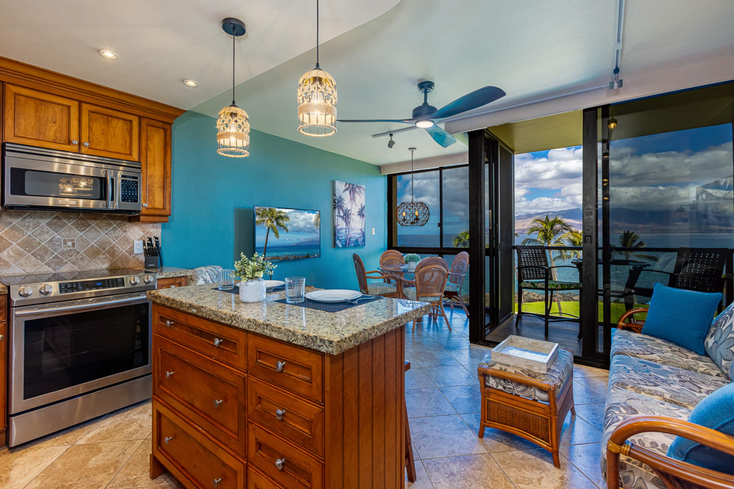 Condo in Kihei · ★4.94 · 1 bedroom · 2 beds · 1 bath - Image 16