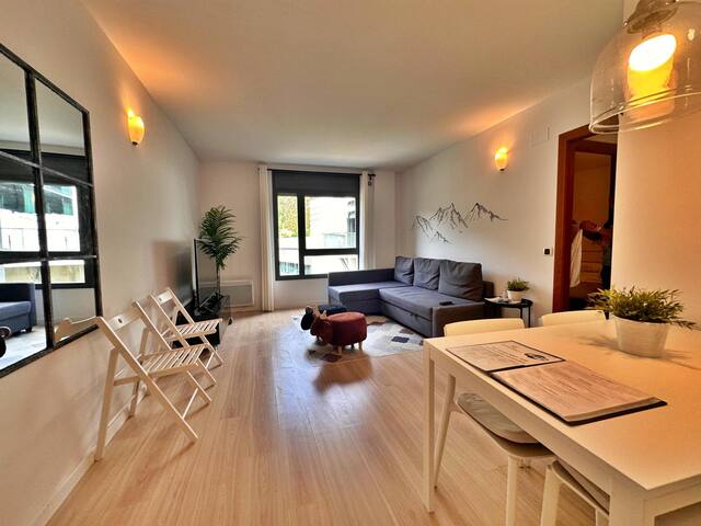 Pisos A Dias managed Airbnb listing 1