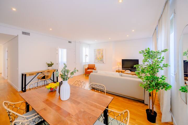 Bonito apartamento Retiro Madrid Centro AXll66 gallery image 3