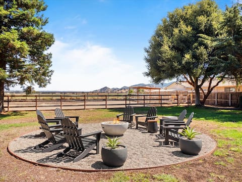 Wine country with hot tub & fire pit!