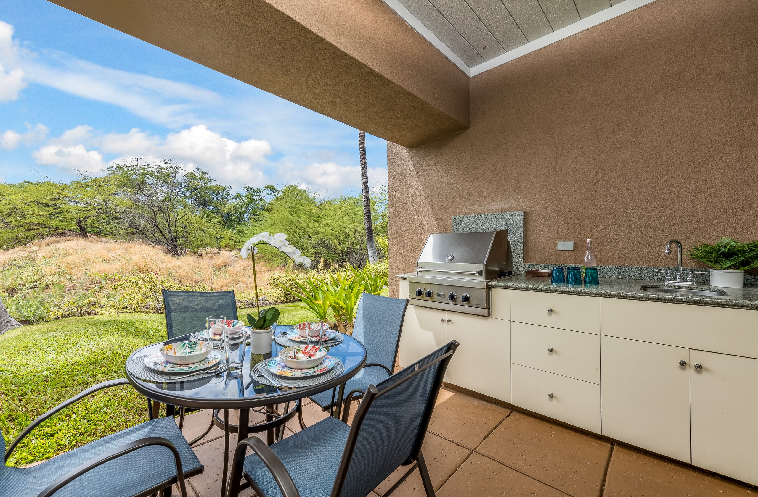 Townhouse in Waimea · ★4.96 · 2 bedrooms · 4 beds · 2.5 baths - Image 9