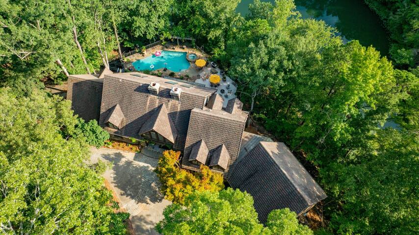 TapAway Rentals managed Airbnb listing 1