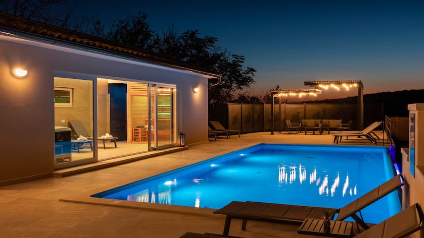 Villas Guide managed Airbnb listing 2