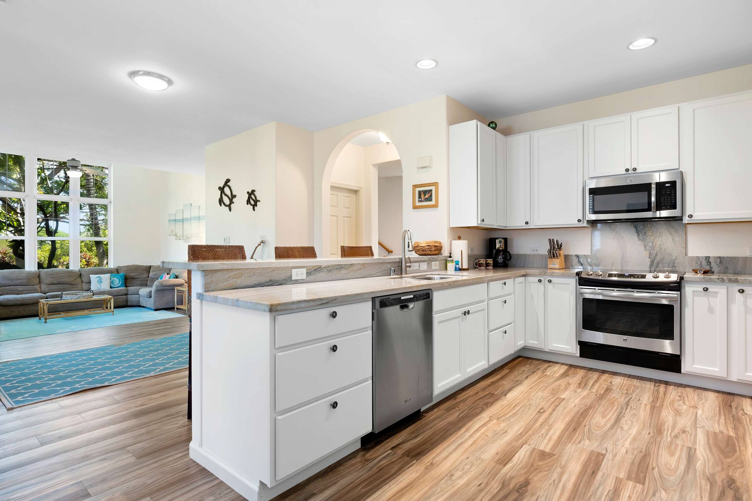 Condo in Waikoloa Village · ★4.72 · 3 bedrooms · 4 beds · 2.5 private baths - Image 6
