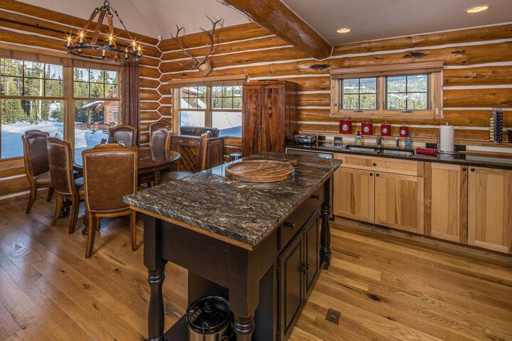 Elkhorn Home Management managed Airbnb listing 3