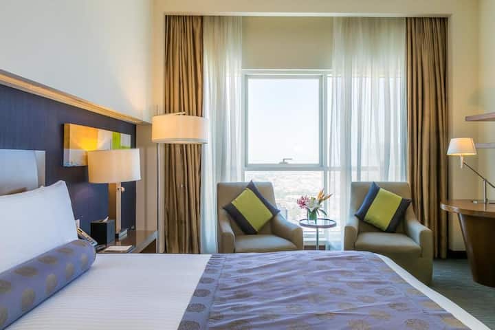 Deluxe King Or Twin Room Near Al Nahyan Stadium - Abu Dhabi