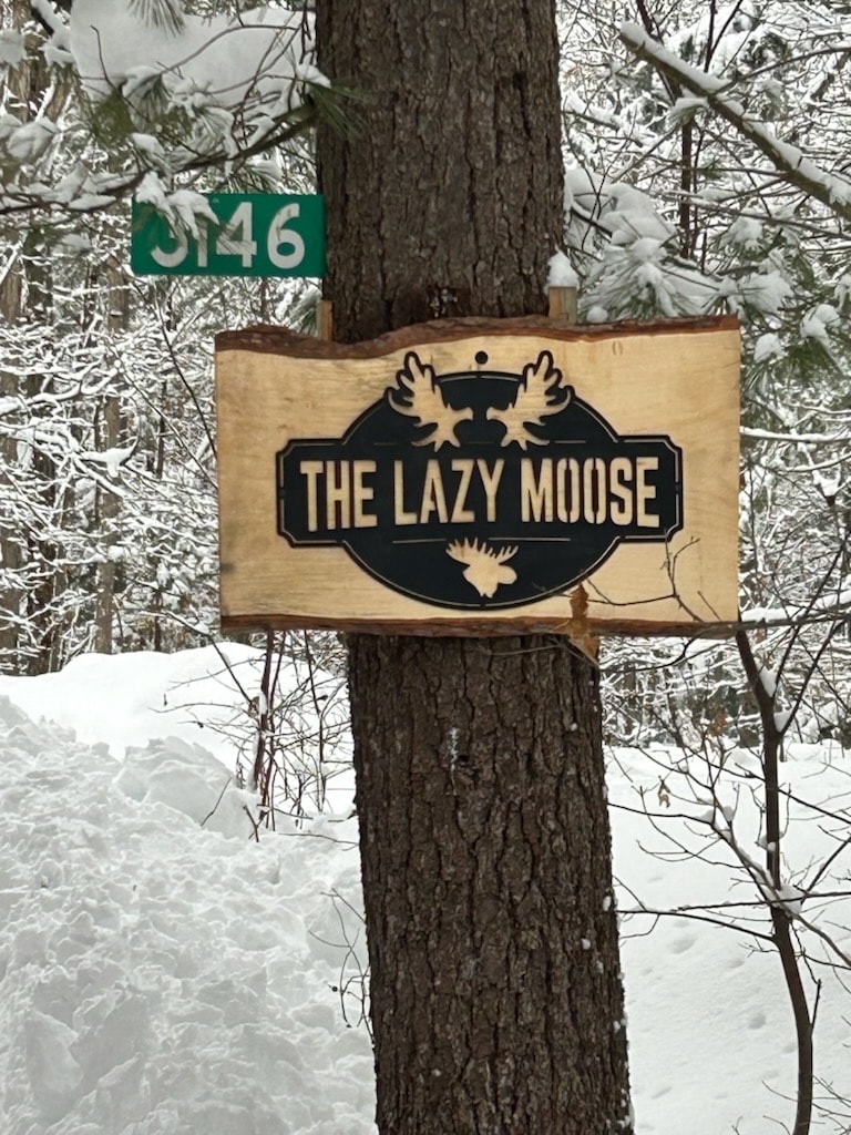 Lazy Moose Trent Severn Waterway (100% CDN owned) 2