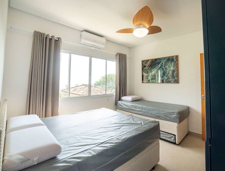 საძინებელი 4