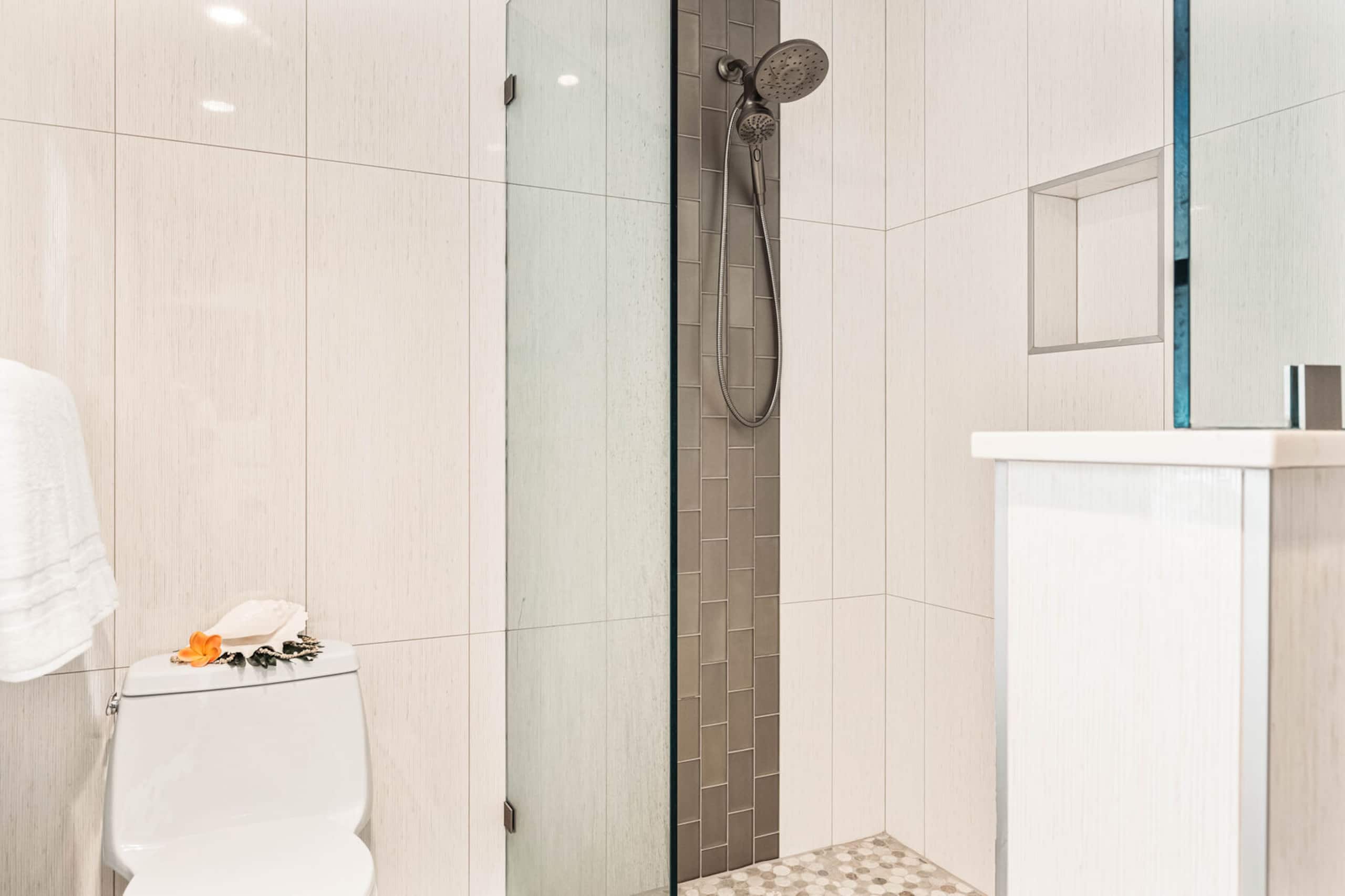 Condo in Lahaina · ★4.58 · 1 bedroom · 2 beds · 1.5 private baths - Image 21