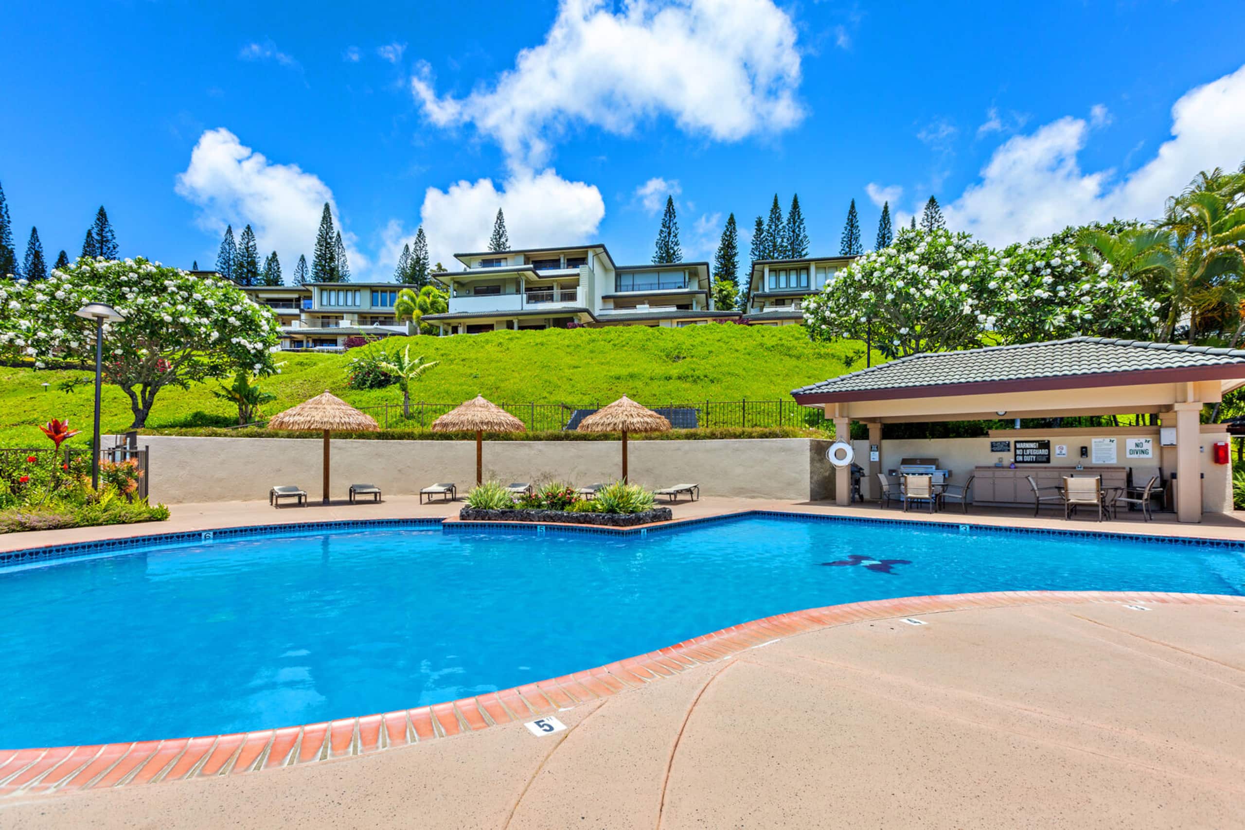 Condo in Lahaina · ★4.58 · 1 bedroom · 2 beds · 1.5 private baths - Image 34