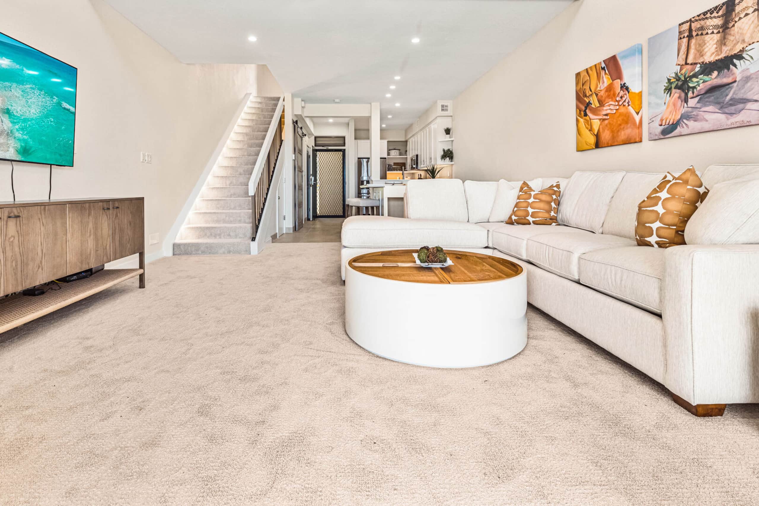 Condo in Lahaina · ★4.58 · 1 bedroom · 2 beds · 1.5 private baths - Image 7