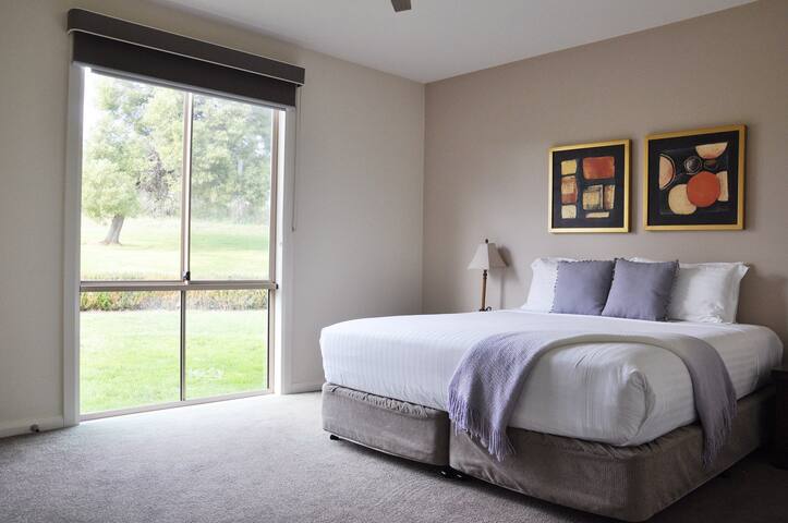 Vineyard Villa # 5 – By the vines gallery image 2