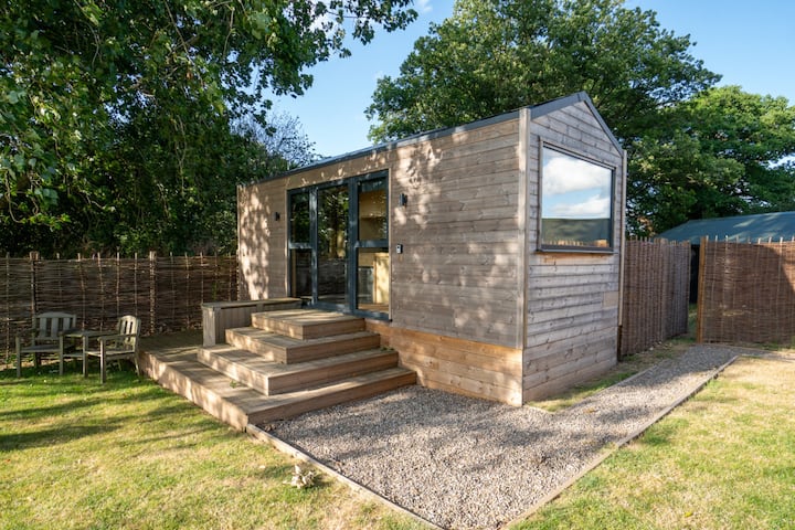 Brooke: Perfect Tiny Home - Hereford