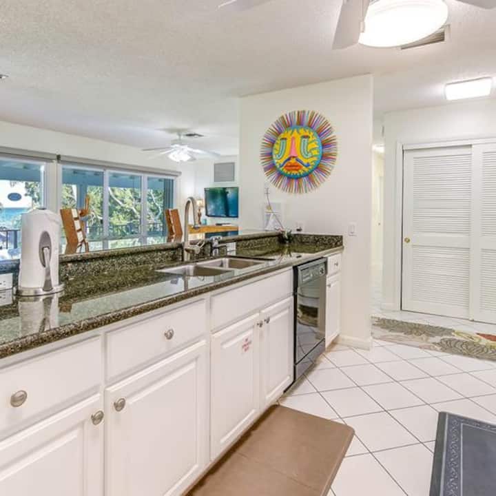2nd Floor Duplex On Gated Bayfront Property - Islamorada, FL