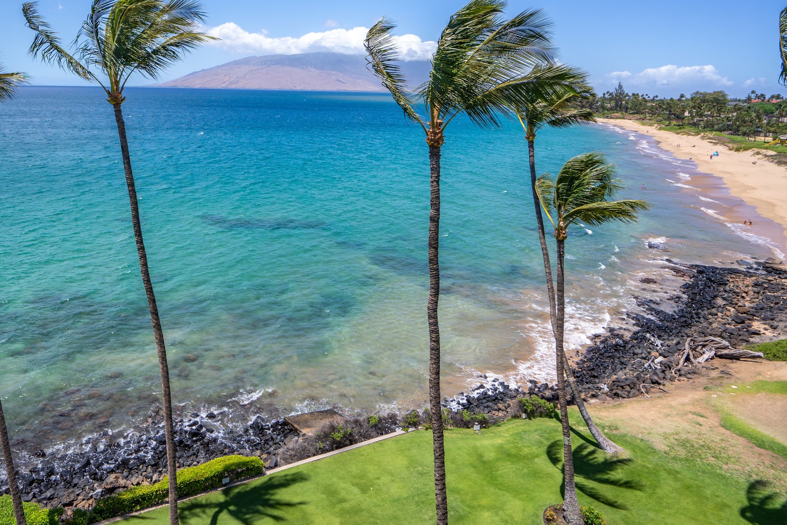 Condo in Kihei · ★5.0 · 2 bedrooms · 4 beds · 2 private baths - Image 43