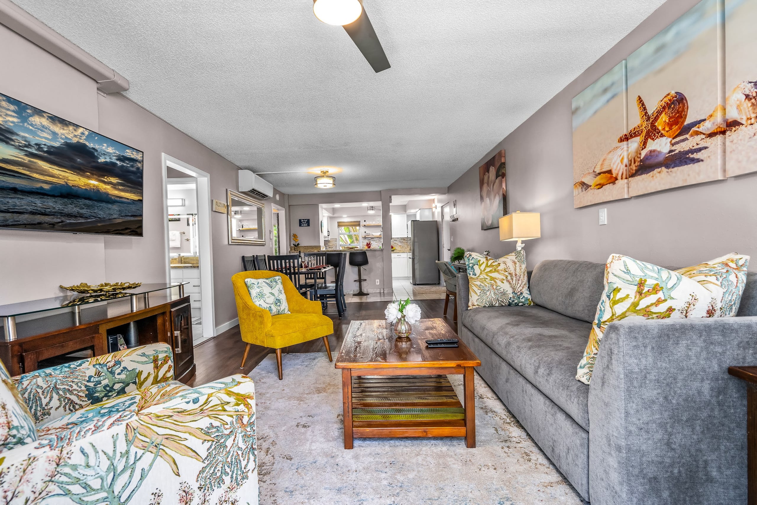 Condo in Kihei · ★5.0 · 2 bedrooms · 4 beds · 2 private baths - Image 3