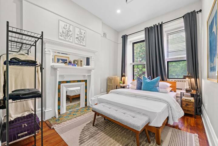 Spacious 3-Bed Brownstone, near Columbia Uni gallery image 5