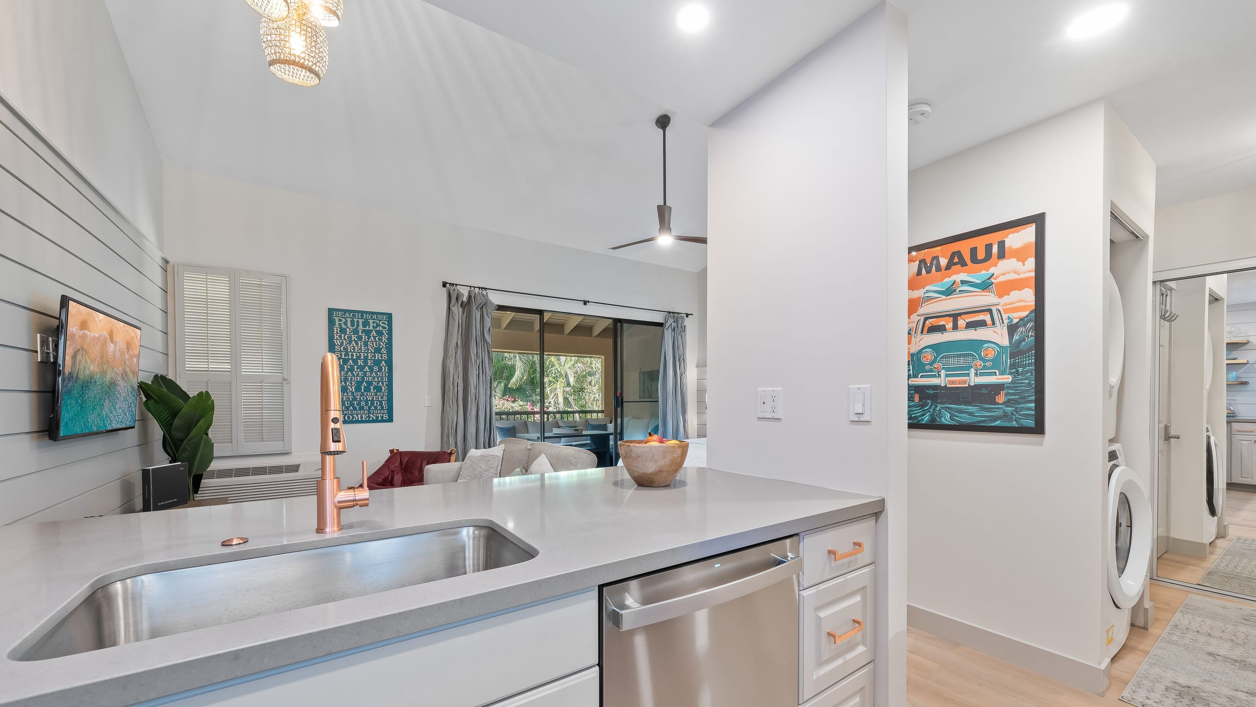 Condo in Kihei · ★4.7 · Studio · 1 bed · 1 bath - Image 14