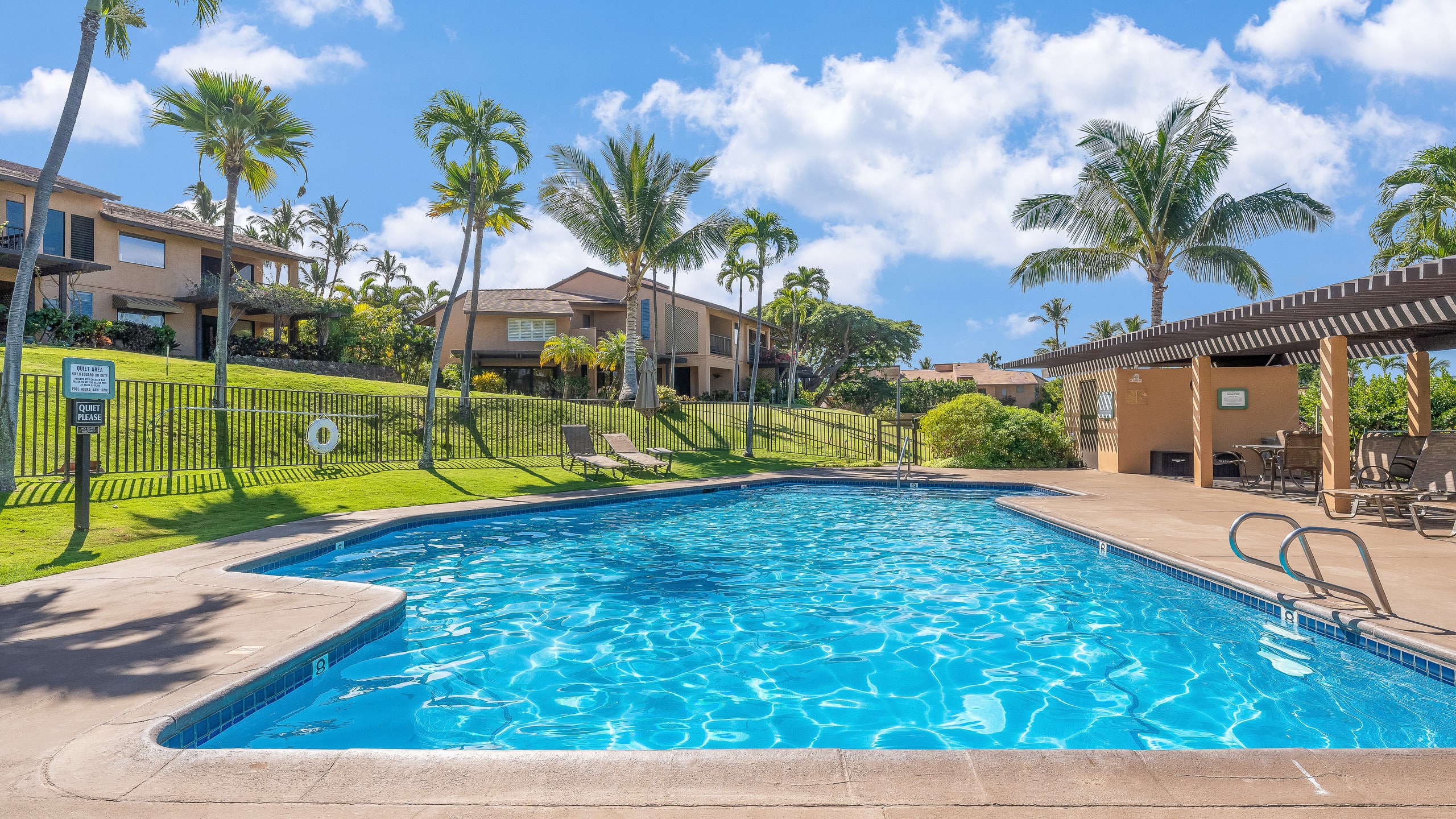 Condo in Kihei · ★4.7 · Studio · 1 bed · 1 bath - Image 33