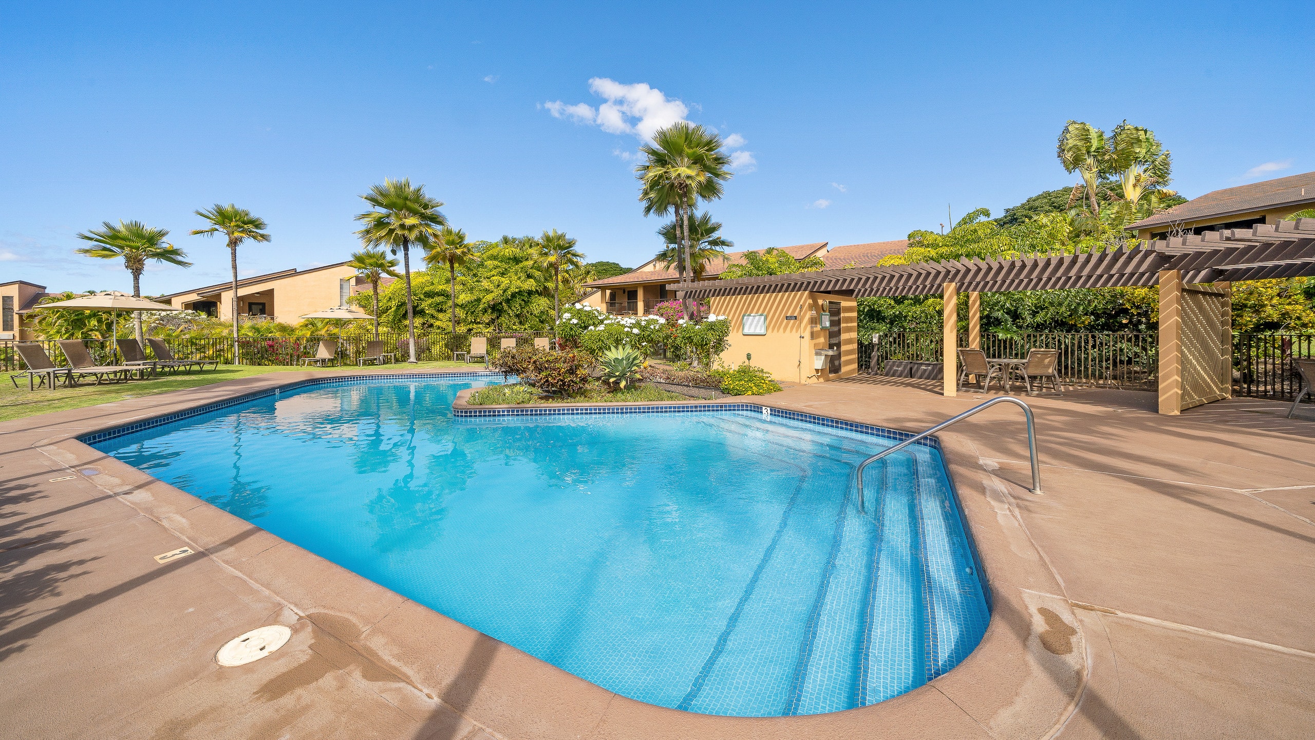 Condo in Kihei · ★4.7 · Studio · 1 bed · 1 bath - Image 38